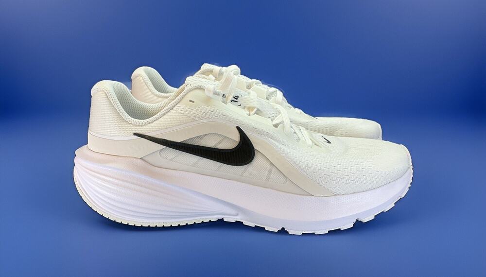 Size 10 Men Nike DOWNSHIFTER 14 IB1895 101
